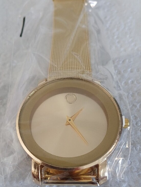 Gold Women\'s Minimalist Mesh Strap Watch main image 5
